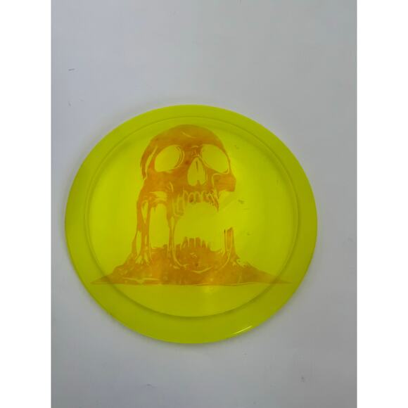 Disc Golf Skull Stamp Translucent Plastic Distance Driver Disc Yellow - Picture 1 of 2